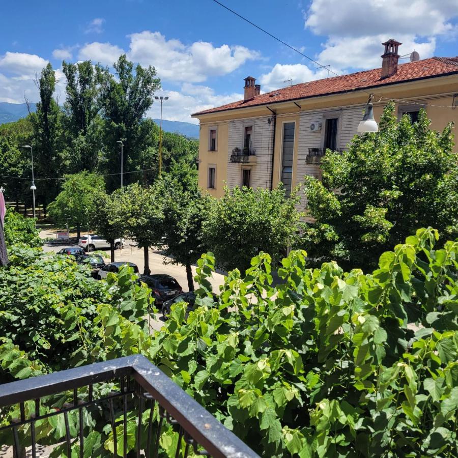 B&B Dei Sogni In Centro, Con Facilita Di Parcheggio โกเซนซา ภายนอก รูปภาพ