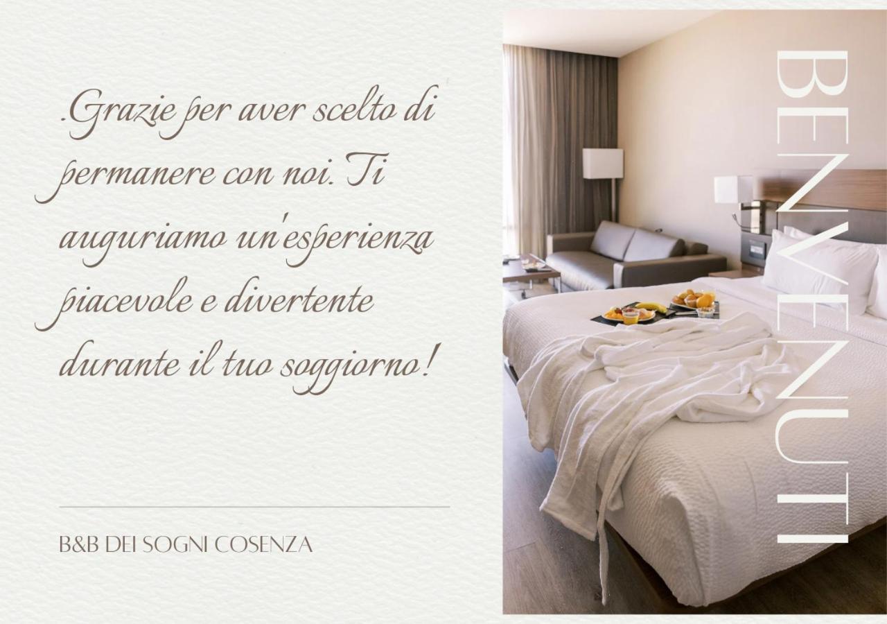 B&B Dei Sogni In Centro, Con Facilita Di Parcheggio โกเซนซา ภายนอก รูปภาพ